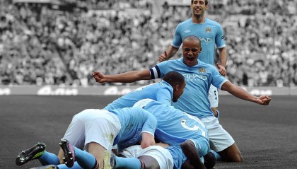 开云体育-希腊节奏掌控那不勒斯，当古典智慧在绿茵场复活