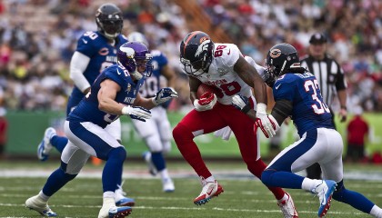 开云体育登录-武切维奇，当魔术师在明尼苏达的雪原上起舞