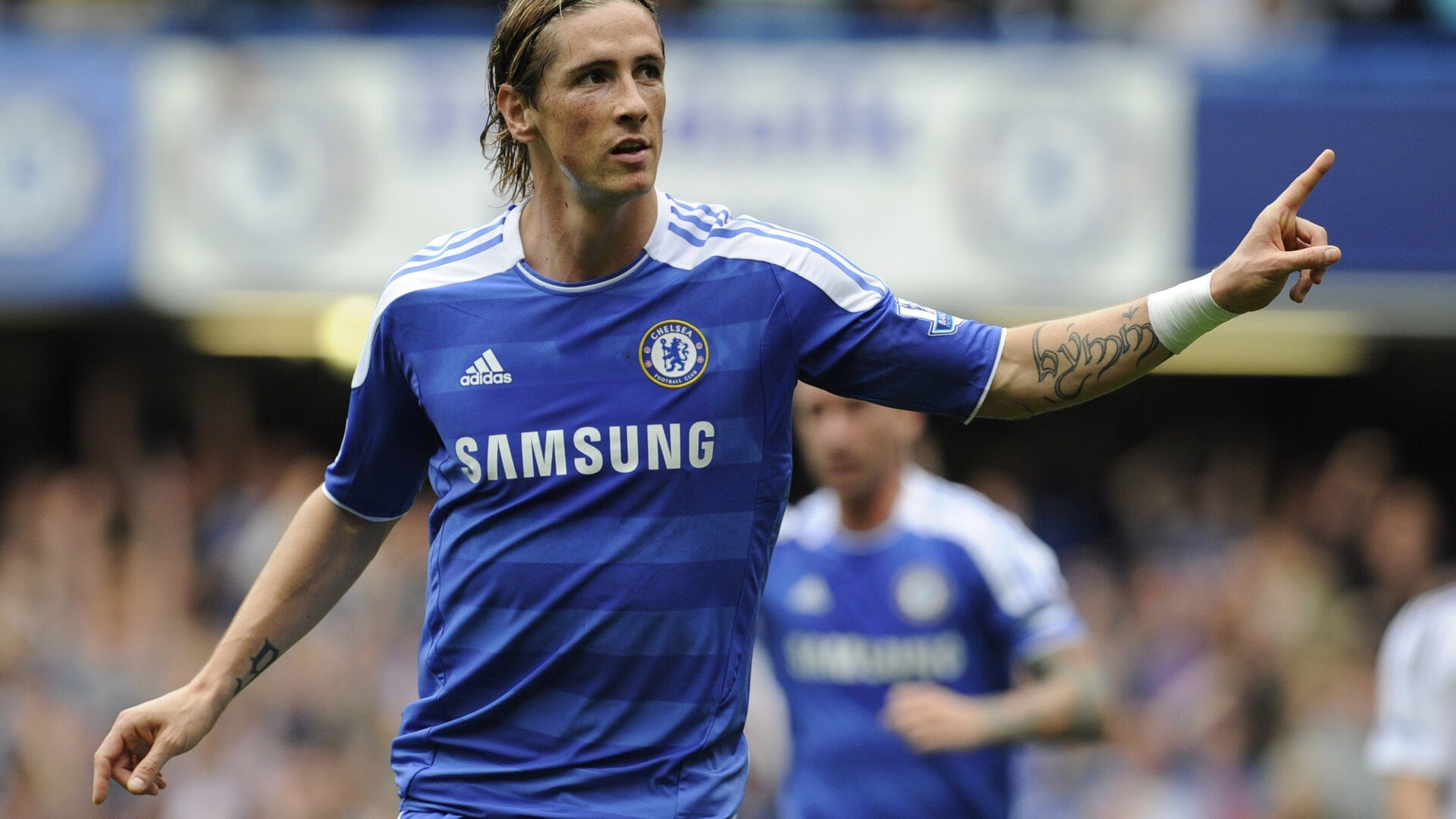 特奥爆发,当左翼利刃切开蓝黑铁幕